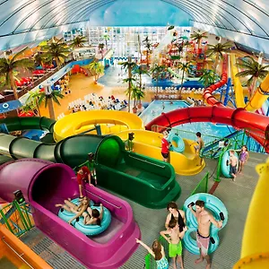 Skyline & Waterpark Niagara Falls